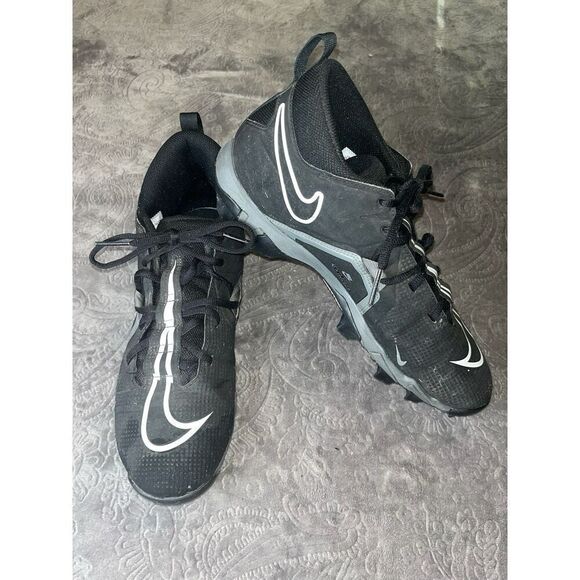 NEW Men's Nike Alpha Menace 3 Shark Football Cleats CV0582-010 Size 10.5 - Picture 1 of 8